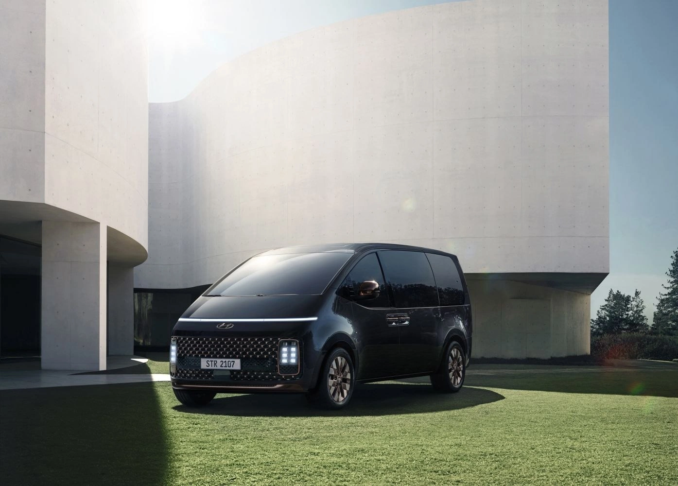 Hyundai Staria Staria