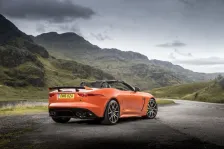 2017 Jaguar F-type R 5.0 V8 (550 bg) AWD 2