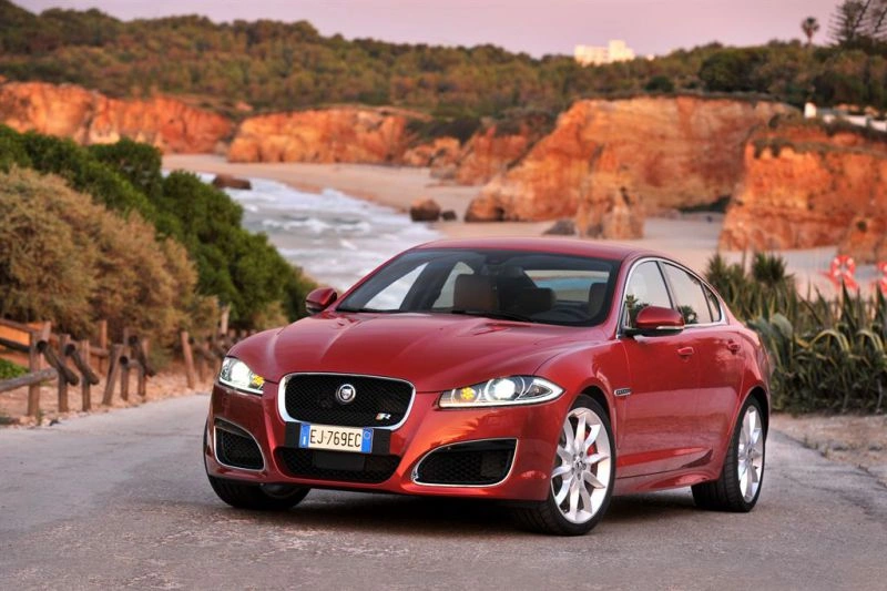2011 Jaguar XF 2.2d (163 bg) Automatic