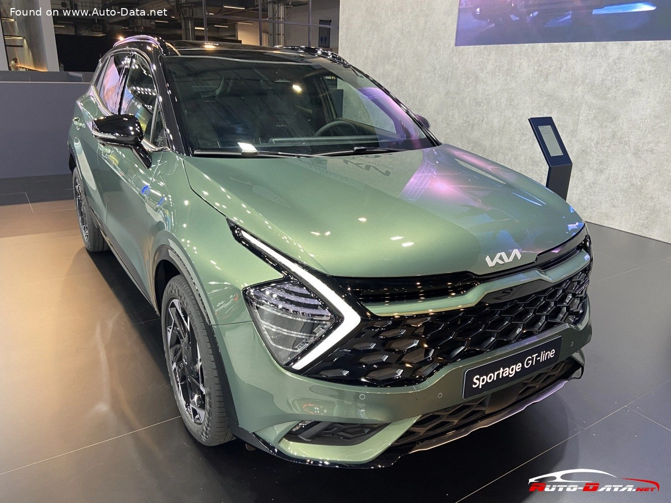 2021 Kia Sportage 1.6 T-GDI (252 bg) Plug-in Hybrid AWD Automatic