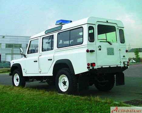 1983 Land Rover Land Rover Defender 2.5 TDi (113 bg)