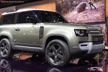 2020 Land Rover Land Rover Defender 3.0 D200 (200 bg) Mild Hybrid AWD Automatic 6 Seat 8