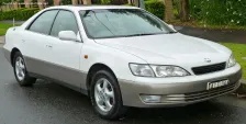 Lexus 300 (223 bg) (1997)