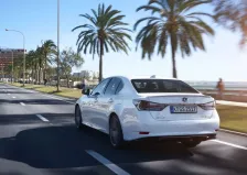 Lexus 300 (241 bg) Automatic (2015)