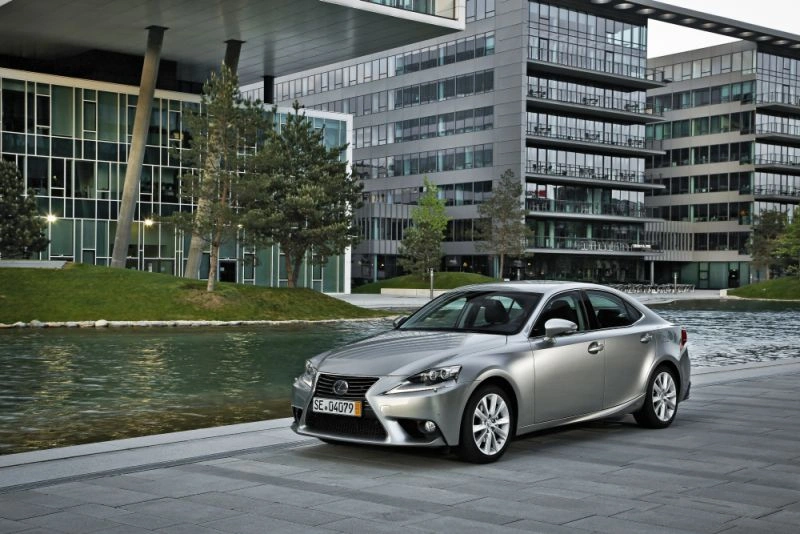 Lexus IS IS III (XE30)