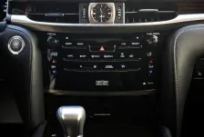 Lexus 570 V8 (383 bg) AWD Automatic (2015)