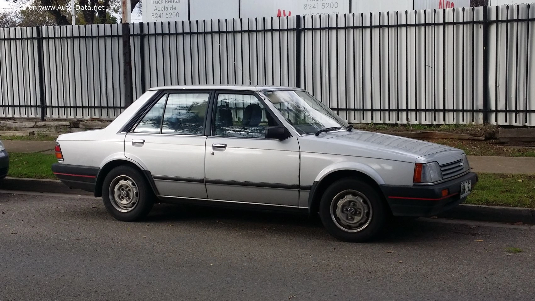 Mazda 323 323 II (BD)