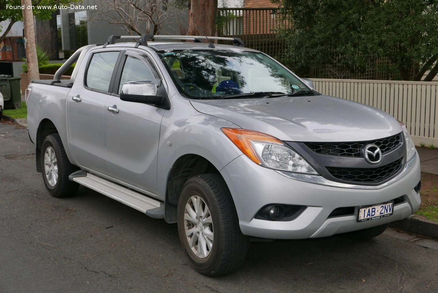 2011 Mazda BT-50 XTR 3.2 (200 bg)