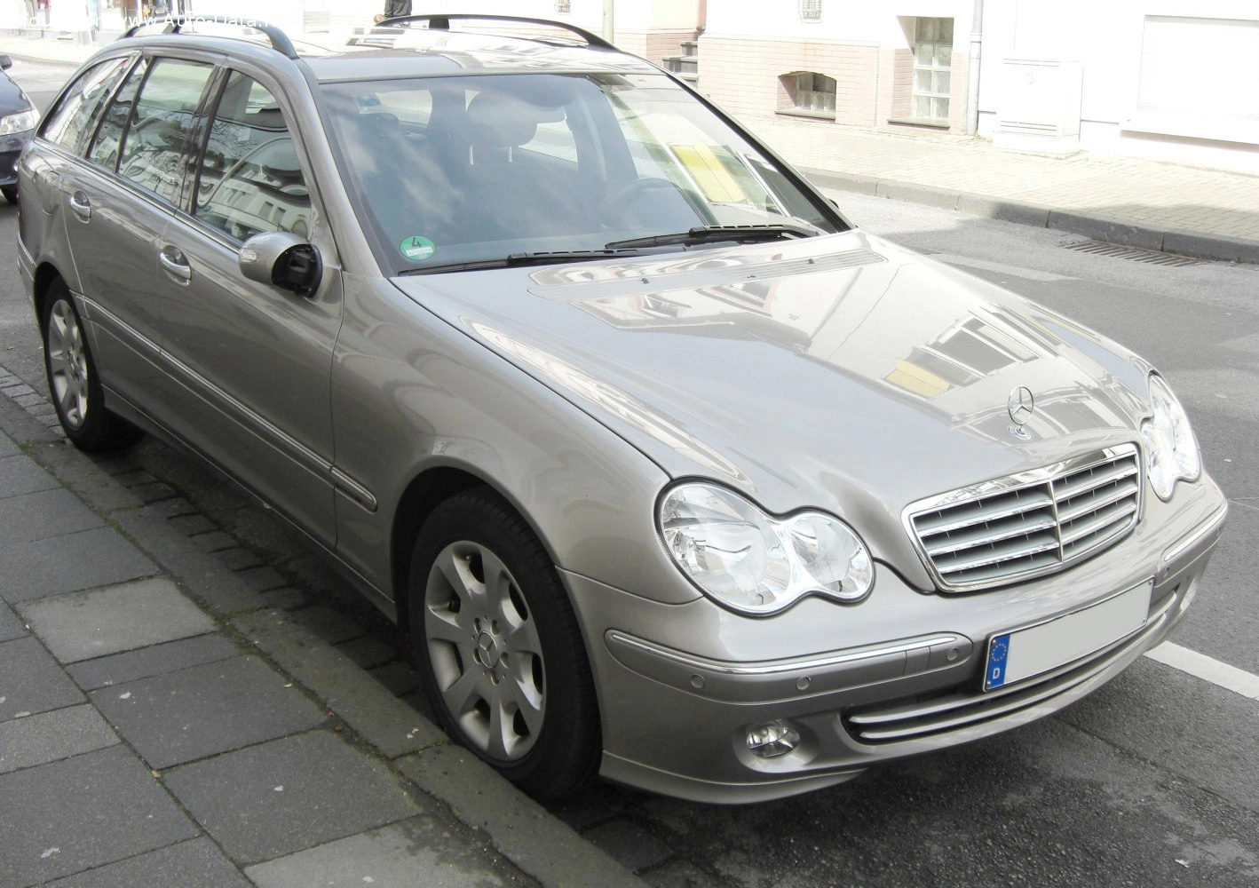 Mercedes-Benz C-Serisi C-class T-modell (S203, facelift 2004)
