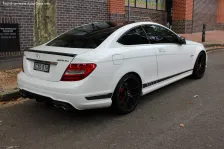 Mercedes-Benz AMG C 63 Performance Package V8 (487 bg) AMG SPEEDSHIFT MCT (2011)