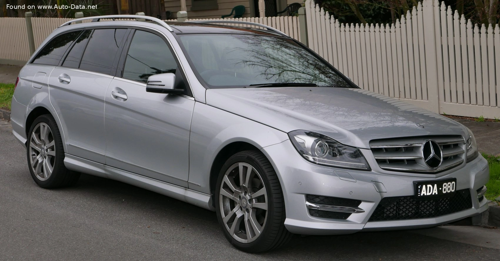 2011 Mercedes-Benz C-Serisi C 200 CDI BlueEFFICIENCY (136 bg)