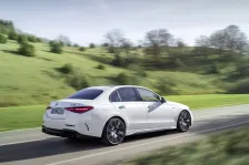 Mercedes-Benz C 400e (381 bg) Plug-in Hybrid 4MATIC 9G-TRONIC (2021)