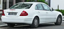 Mercedes-Benz E 320 CDI V6 (224 bg) 7G-TRONIC (2001)