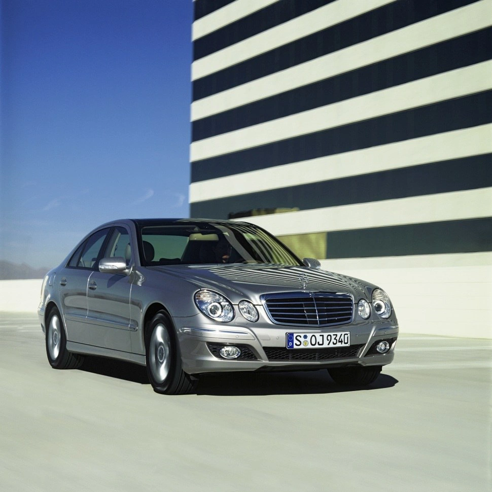 2006 Mercedes-Benz E-Serisi E 550 V8 (382 bg) 5G-TRONIC 4MATIC