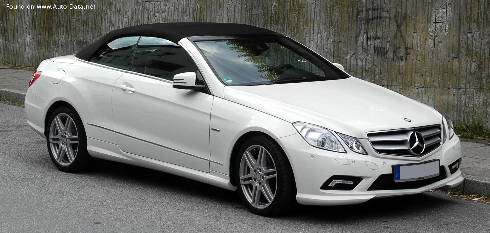 2009 Mercedes-Benz E-Serisi E 300 BlueEFFICIENCY V6 (252 bg) 7G-TRONIC PLUS