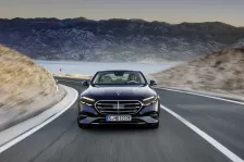 Mercedes-Benz E 300e (313 bg) Plug-in Hybrid 4MATIC 9G-TRONIC (2023)
