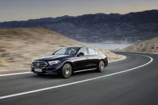 2023 Mercedes-Benz E-Serisi E 400e (381 bg) Plug-in Hybrid 4MATIC 9G-TRONIC 2