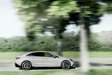 2022 Mercedes-Benz EQE EQE 350 98 kWh (292 bg) 4MATIC 8