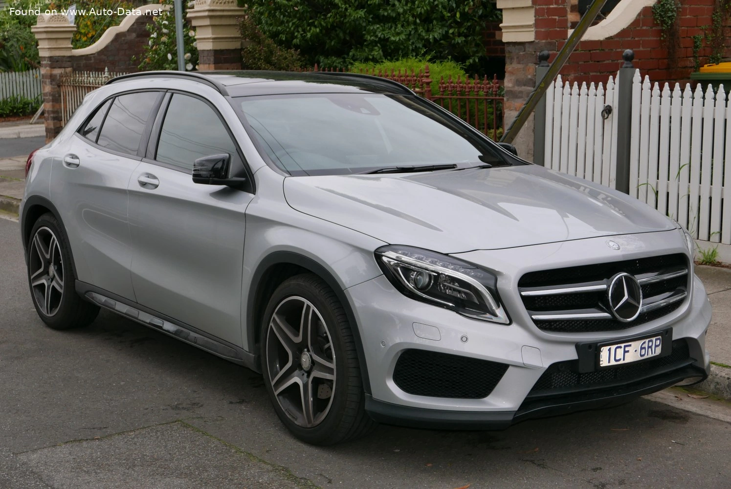 2013 Mercedes-Benz GLA GLA 200 CDI (136 bg) 4MATIC 7G-DCT