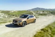 Mercedes-Benz GLA 200 (184 bg) DCT (2017)