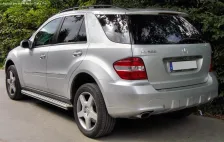 Mercedes-Benz ML 500 V8 (306 bg) 4MATIC 7G-TRONIC (2005)