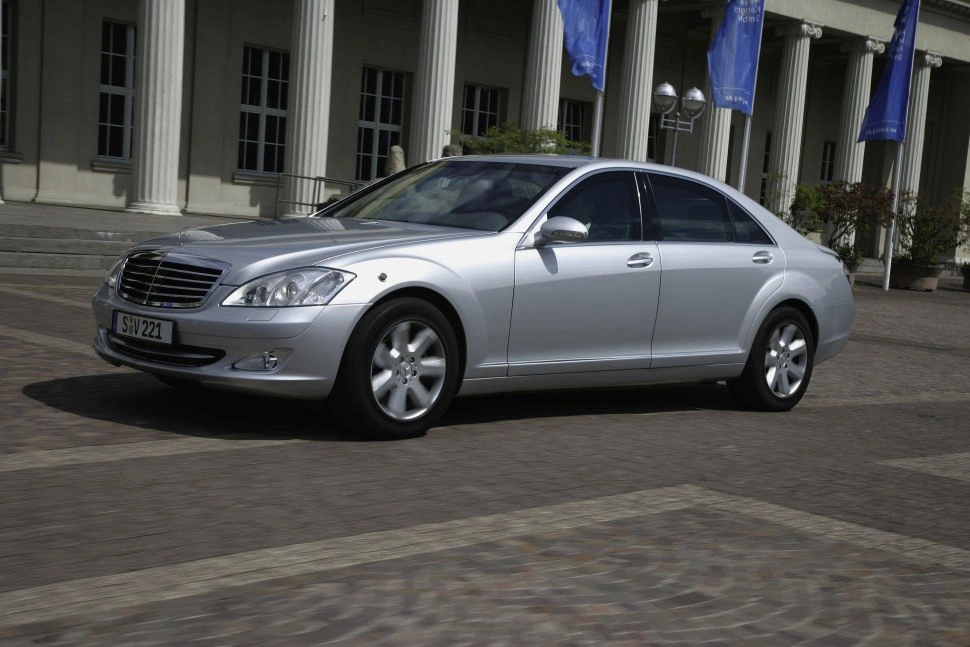 2005 Mercedes-Benz S-Serisi S 550 (388 bg) 7G-TRONIC