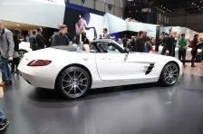 2011 Mercedes-Benz SLS AMG 6.2 V8 (571 bg) AMG SPEEDSHIFT DCT 8