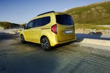 Mercedes-Benz T 180 (131 bg) 7G-DCT (2022)