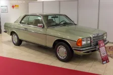 1976 Mercedes-Benz W123 230 C (109 bg) Automatic 1