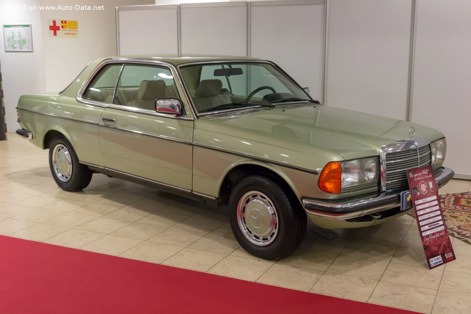 1976 Mercedes-Benz W123 280 CE (177 bg) Automatic