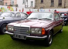 1976 Mercedes-Benz W123 300 CD (78 bg) Automatic 8
