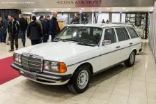 1977 Mercedes-Benz W123 300 TD (80 bg) Automatic 6
