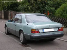 1989 Mercedes-Benz W124 200 CE CAT (118 bg) 4