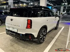2023 Mini Countryman E 66.5 kWh (204 bg) Electric 4