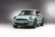 Mini Cooper C 1.5 (156 bg) Steptronic (2024)