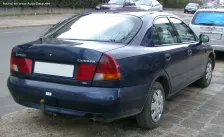 1995 Mitsubishi Carisma 1.8 16V (116 bg) 4