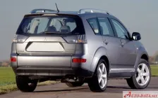 2005 Mitsubishi Outlander 3.0 i V6 24V XL (220 bg) 8