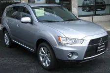 2009 Mitsubishi Outlander 2.2 DI-D (156 bg) 4WD 2