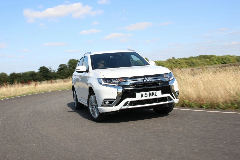 2018 Mitsubishi Outlander 2.4 MIVEC (166 bg) CVT