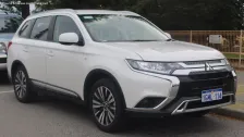 2018 Mitsubishi Outlander 2.4 MIVEC (224 bg) Plug-in Hybrid 4WD 2