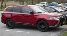 2018 Mitsubishi Outlander 2.4 MIVEC (224 bg) Plug-in Hybrid 4WD 8