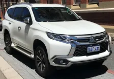 2016 Mitsubishi Pajero Sport 3.0 V6 MIVEC (209 bg) 4WD Automatic 3