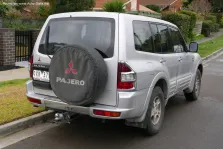 Mitsubishi 2.5 TD (5 dr) (115 bg) (2000)