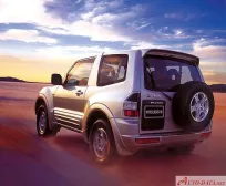 2000 Mitsubishi Pajero 3.5 V6 GDI (202 bg) 5 Seat Automatic 8