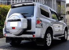 2012 Mitsubishi Pajero 3.2 DI-DC (197 bg) L 4x4 Automatic 7