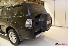 2015 Mitsubishi Pajero 3.2 DI-DC (190 bg) L 4x4 Automatic 2