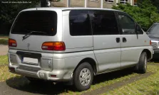 1995 Mitsubishi Space Gear 2.4 i 16V GL 4WD (128 bg) 3