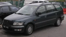 1998 Mitsubishi Space Wagon 2.4 GDi (165 bg) 6