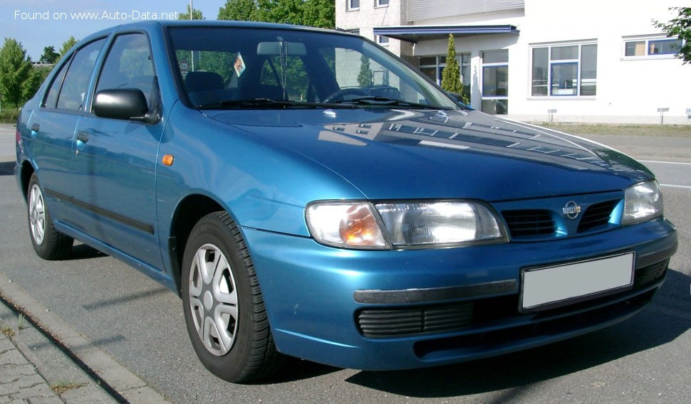 Nissan Almera Almera I (N15)