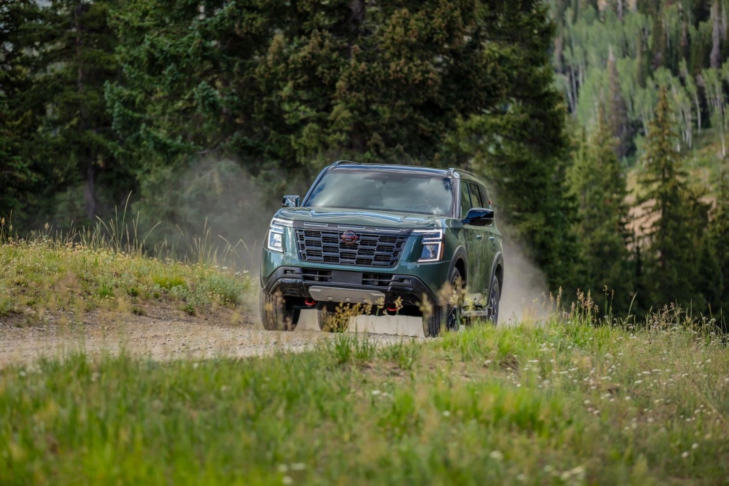 Nissan Armada Armada III (Y63)